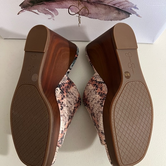 JESSICA SIMPSON Wedge Adult Size 7 Sheyna Snake Print Mules Slides WOMENS - Picture 2 of 6